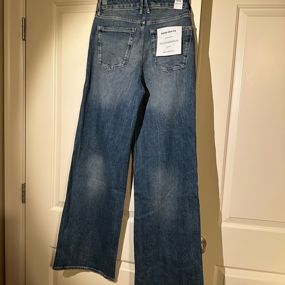 Good American Good Skate Wide Leg Jeans - Picture 3 of 9